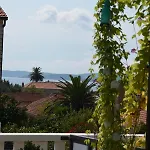Apartments With Parking Space Orebic, Peljesac - 4500 Apartman