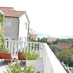Apartments With Parking Space Orebic, Peljesac - 4500 Apartman *
