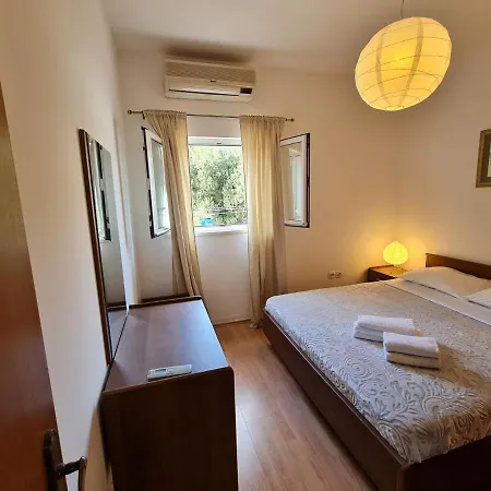 With Parking Space Orebic, Peljesac - 4500