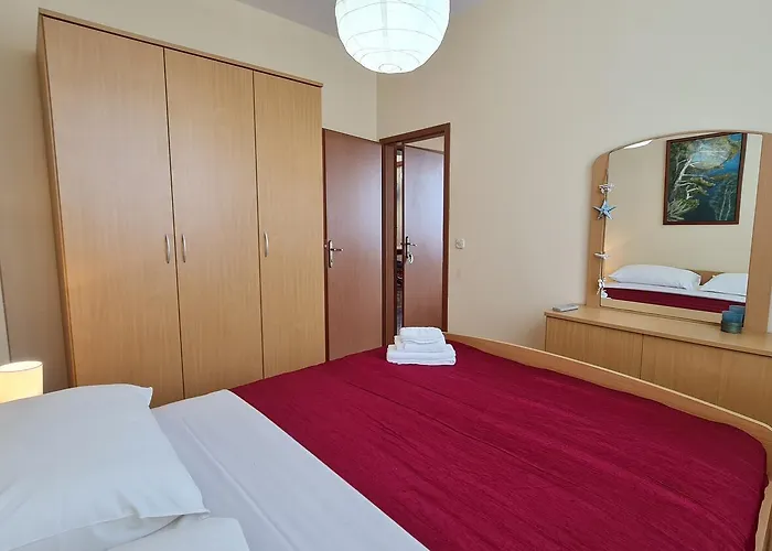 Apartment Apartments With Parking Space Orebic, Peljesac - 4500 Orebić