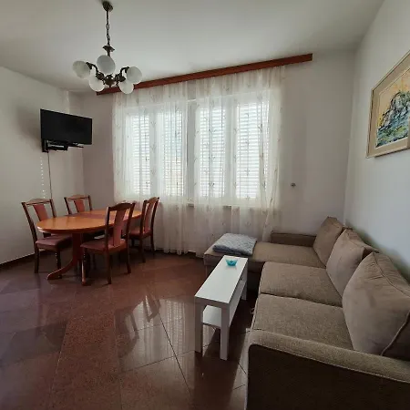 Apartments With A Parking Space Orebic, Peljesac - 4500 *