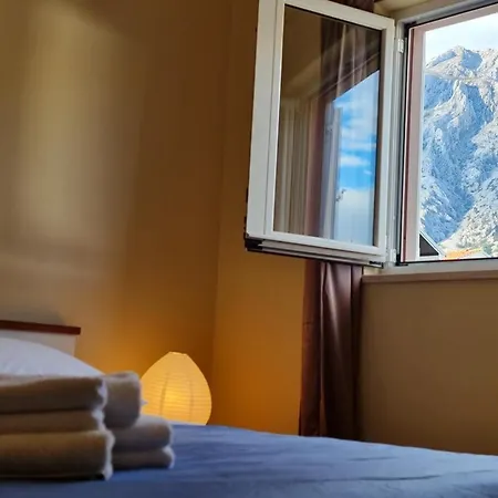 With Parking Space Orebic, Peljesac - 4500 אורביץ