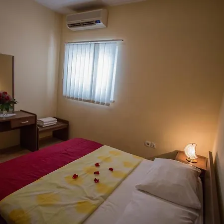 Appartement With Parking Space Orebic, Peljesac - 4500 *